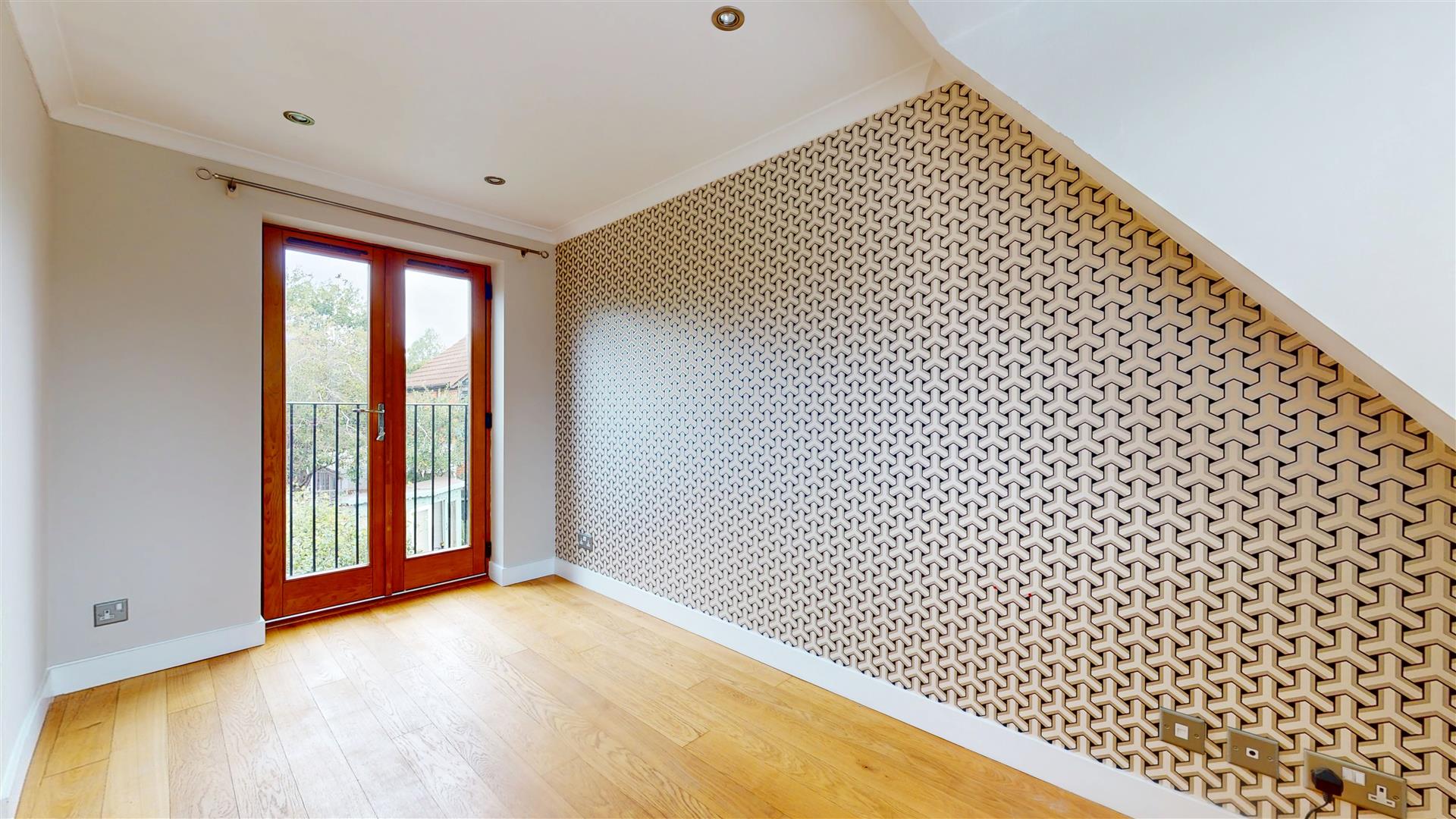 Massie Close, Willen Park, Milton Keynes